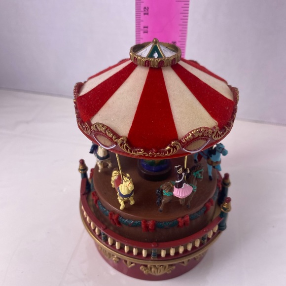 Mr. Christmas Mini 5" Musical Animated Carousel Plays Jingle Bells - Picture 5 of 12
